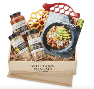 Williams Sonoma Instant Pot Gift Box