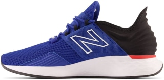 New Balance Men's Fresh Foam Roav V1 Running Shoe