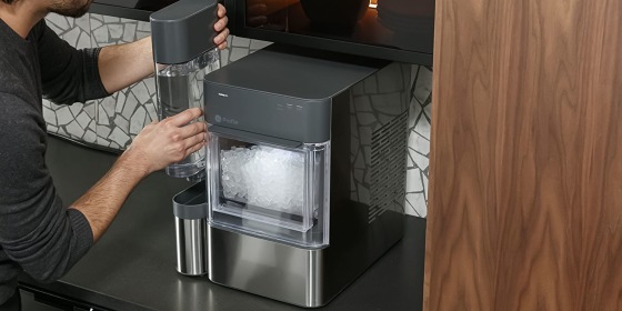 Ice Machine on a counter top