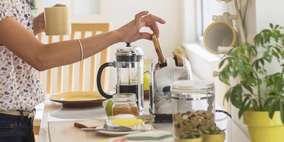 A simple pop-up toaster will help you toast bread, but many models also offer advanced features like defrosting and reheating.