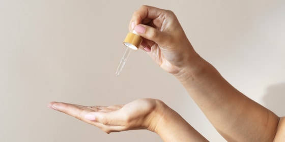 Ectoin protects the skin barrier and helps keep skin moisturized, so it works well with other nourishing ingredients like ceramides and fatty acids.
