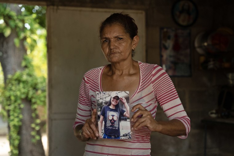 Aurimar left Venezuela hoping to lift her family out of poverty.